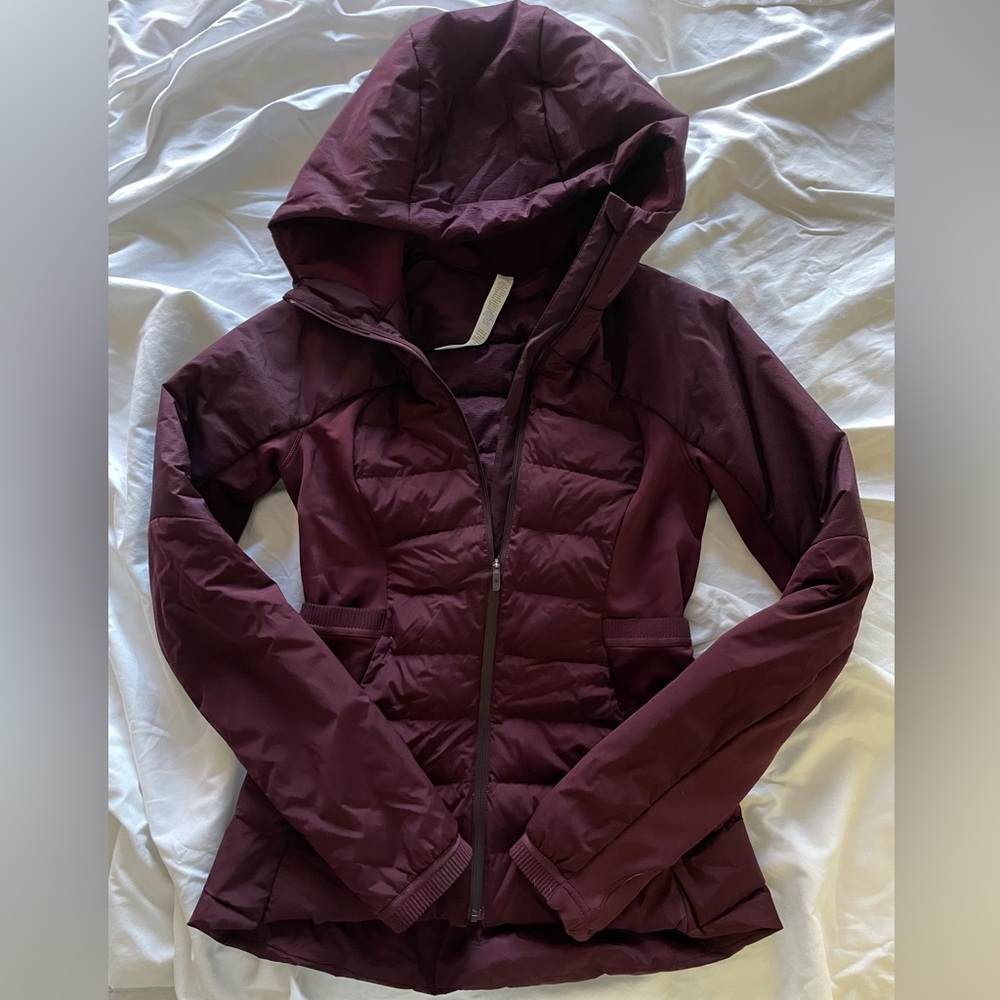 LULULEMON PUFFER